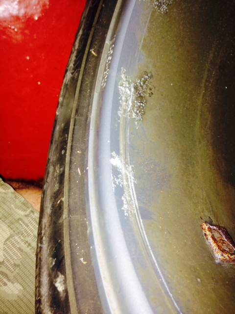 New wheels - inner rim fouling De Dion tube - Page 1 - Caterham - PistonHeads