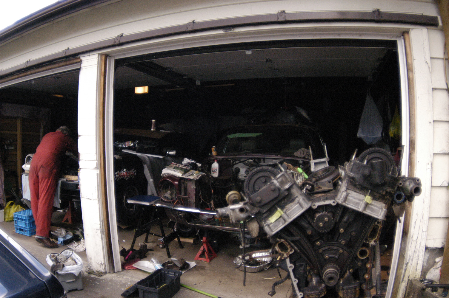 Jaguar Pistonheads Restoration Garage