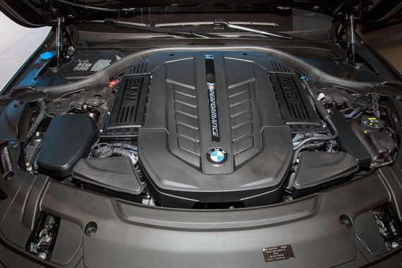 RE: BMW M760Li xDrive: PH Videoblog - Page 1 - General Gassing - PistonHeads