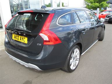 Volvo V60 D5 Premium Manual - Page 1 - Readers' Cars - PistonHeads