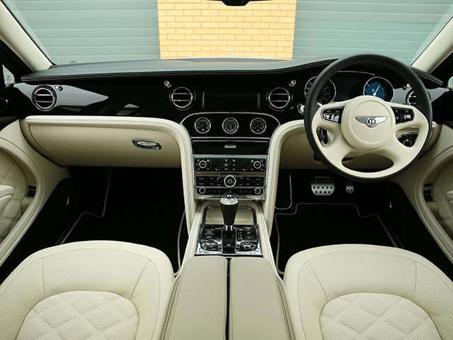 Regular Mulsanne or Speed - Honest advice please? - Page 1 - Rolls Royce & Bentley - PistonHeads