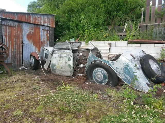 Classics left to die/rotting pics - Vol 2 - Page 43 - Classic Cars and Yesterday's Heroes - PistonHeads