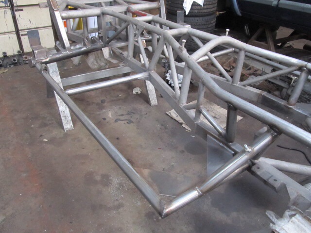 V8S body off chassis restoration - Page 1 - S Series - PistonHeads