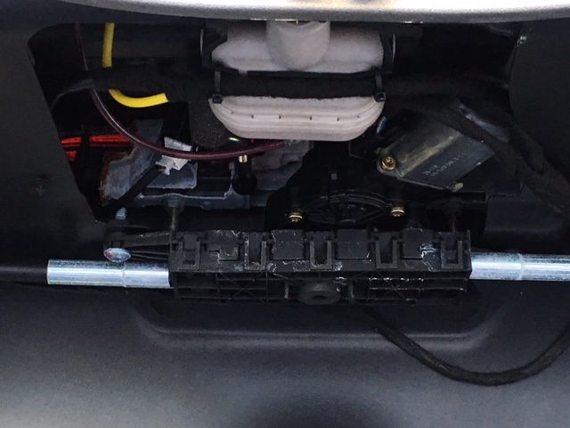 SL 55 AMG R230 - Third brake light DIY gone wrong - Page 1 - Mercedes - PistonHeads