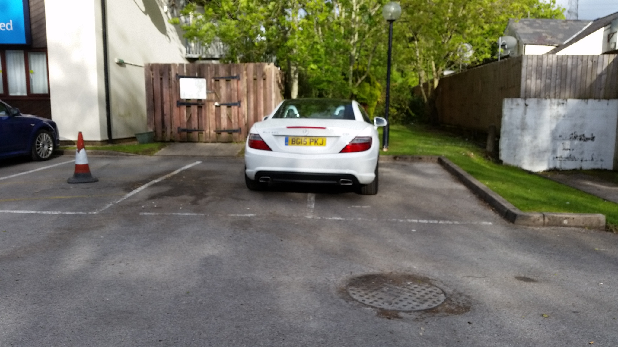 The BAD PARKING thread [vol3] - Page 151 - General Gassing - PistonHeads