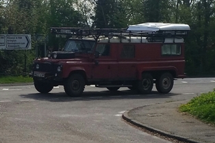 6 wheeler spotted - Page 1 - Land Rover - PistonHeads
