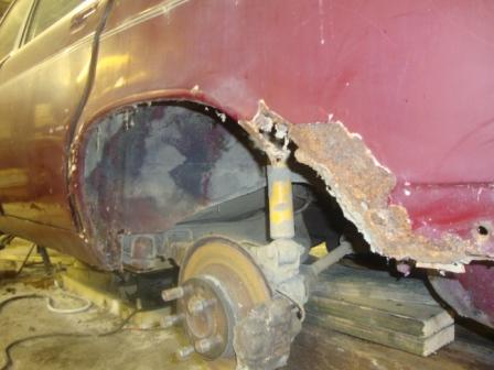 After 10 years in a glasshouse BMW e3 restoration begins - Page 1 - Readers' Cars - PistonHeads