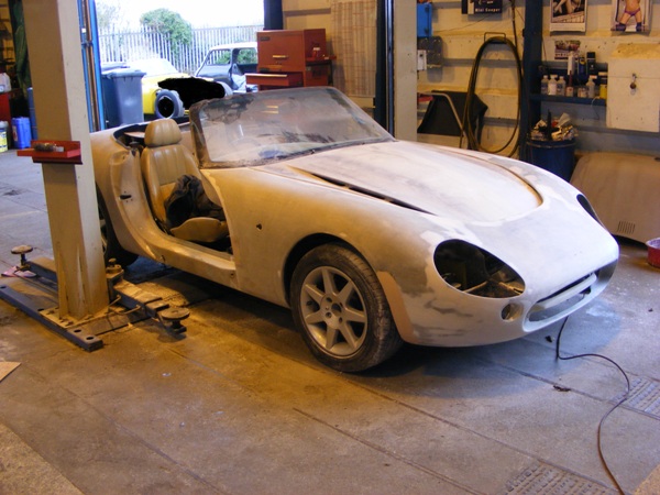 Griff Cat D restoration (Picture Heavy) - Page 1 - Griffith - PistonHeads