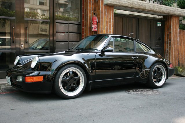 RE: How to ruin a Porsche 964 RS - video - Page 23 - General Gassing - PistonHeads