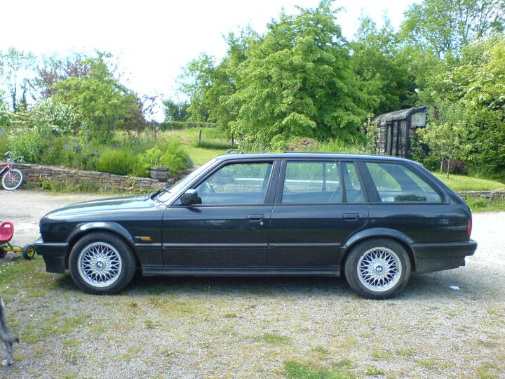 BMW E30 325i Touring - Page 1 - Readers' Cars - PistonHeads