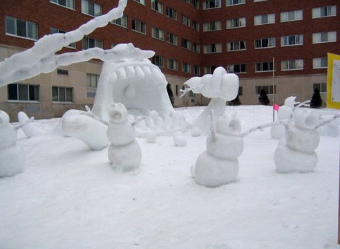 Sculptures Pistonheads Snow