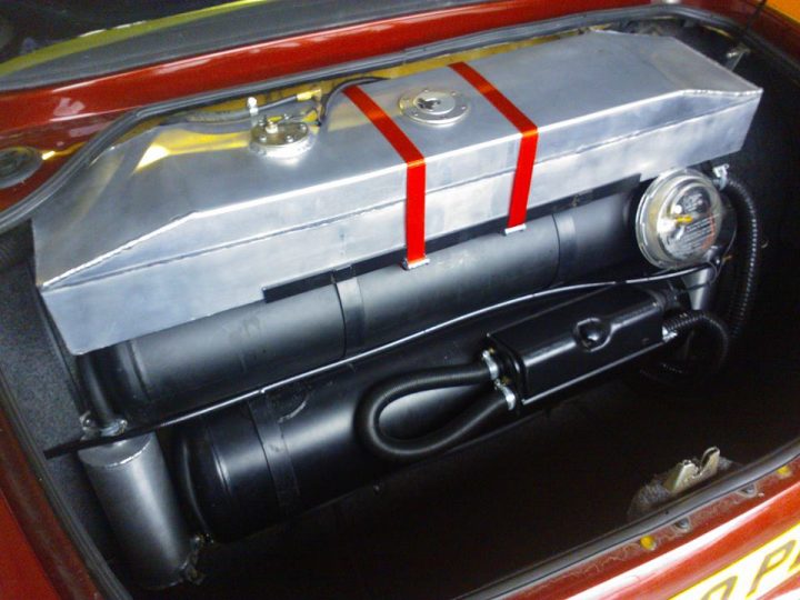 fuel tank with extra capacity - Page 1 - Chimaera - PistonHeads