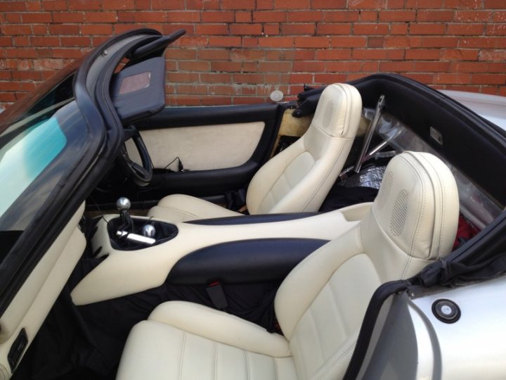 Anyone successfully fitted MX5 seats in a chim? - Page 1 - Chimaera - PistonHeads