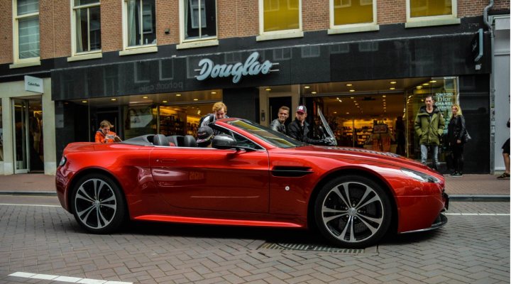 Would you buy a red Aston? - Page 1 - Aston Martin - PistonHeads