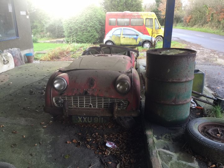 Classics left to die/rotting pics - Page 420 - Classic Cars and Yesterday's Heroes - PistonHeads