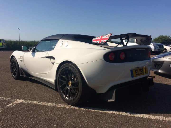 This Month's Evo - Great Elise Cup 250 Review - Page 1 - Elise/Exige/Europa/340R - PistonHeads