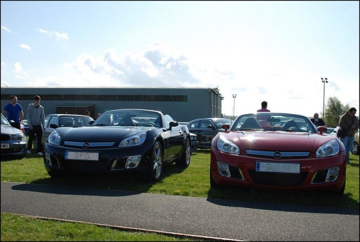 Parking Next to the Same Model - Page 27 - General Gassing - PistonHeads