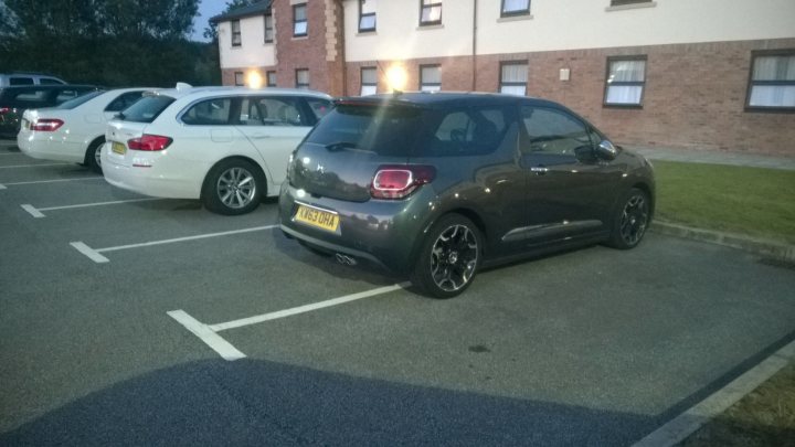 The BAD PARKING thread [vol3] - Page 28 - General Gassing - PistonHeads
