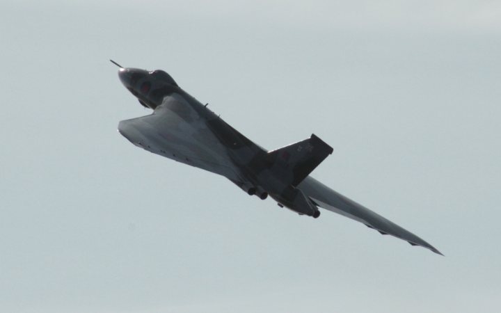 XH558.......... - Page 272 - Boats, Planes & Trains - PistonHeads