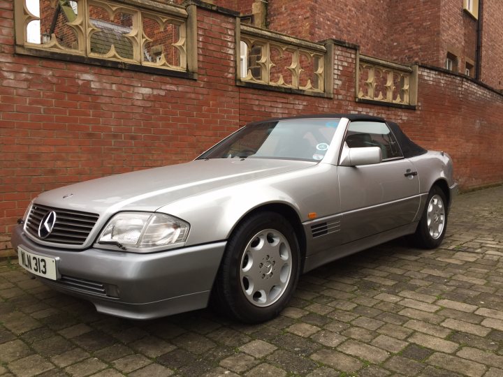 Should have posted here:- SL500/320 - Page 3 - Mercedes - PistonHeads