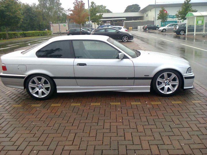 Not another E36!  A Thread about a Daily Smoker - 323i - Page 1 - Readers' Cars - PistonHeads