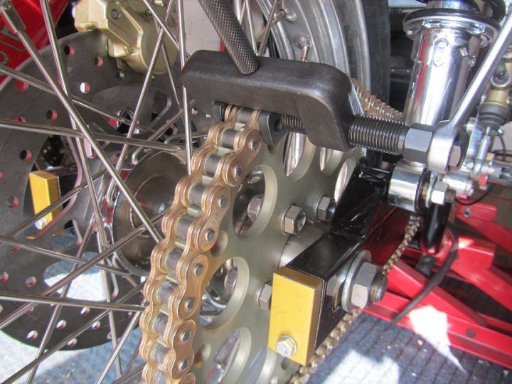 Moto Guzzi Cali Cafe Racer Build thread - Page 8 - Biker Banter - PistonHeads