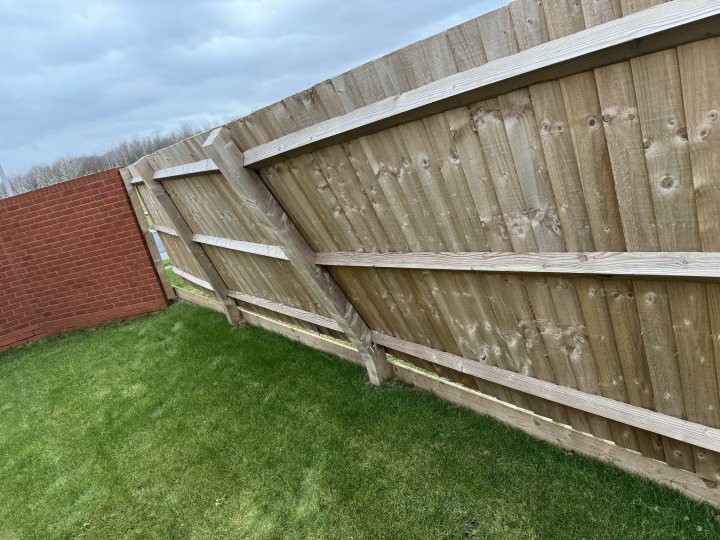 New Fence Damaged by Wind - Page 1 - Homes, Gardens and DIY - PistonHeads UK