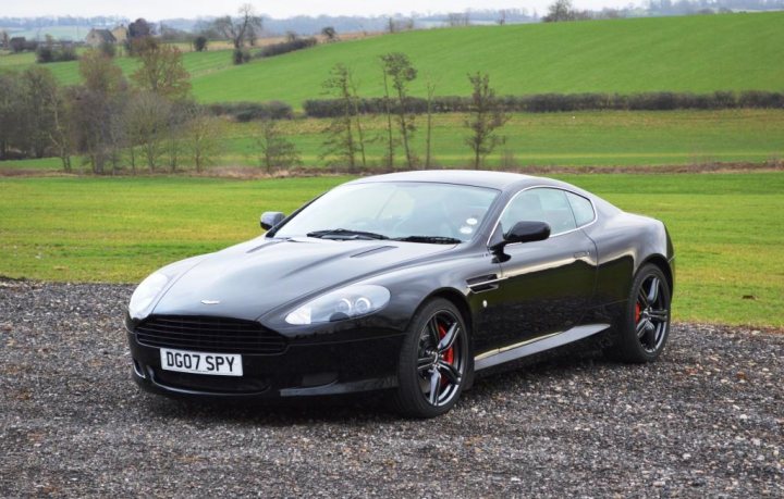 looking for a DB9 Manual sports pack