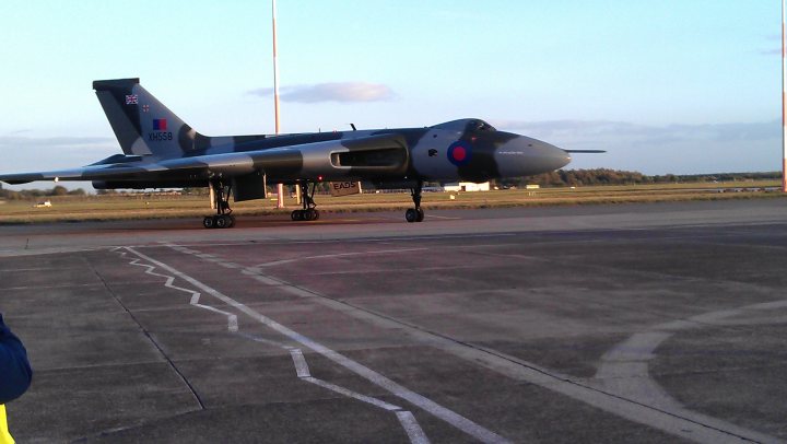 XH558.......... - Page 185 - Boats, Planes & Trains - PistonHeads