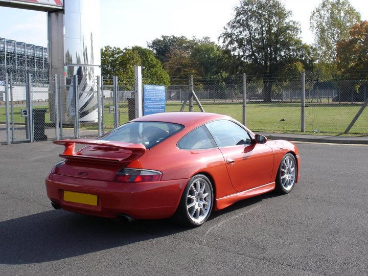 The 996 picture thread - Page 1 - Porsche General - PistonHeads