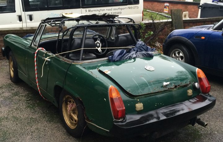 Classics left to die/rotting pics - Page 492 - Classic Cars and Yesterday's Heroes - PistonHeads