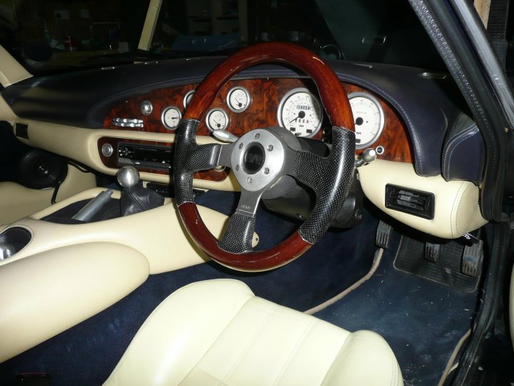 Wheel Steering Momo Chimaera Pistonheads
