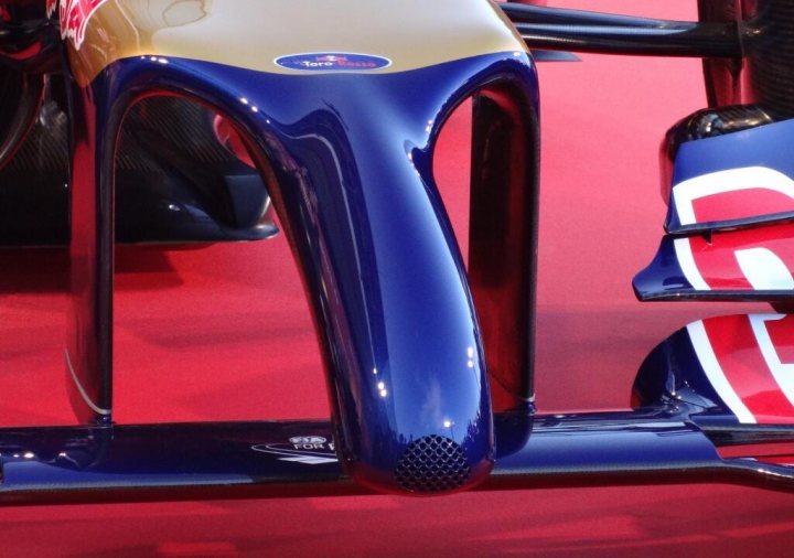 Toro Rosso STR9 unveil - Page 1 - Formula 1 - PistonHeads
