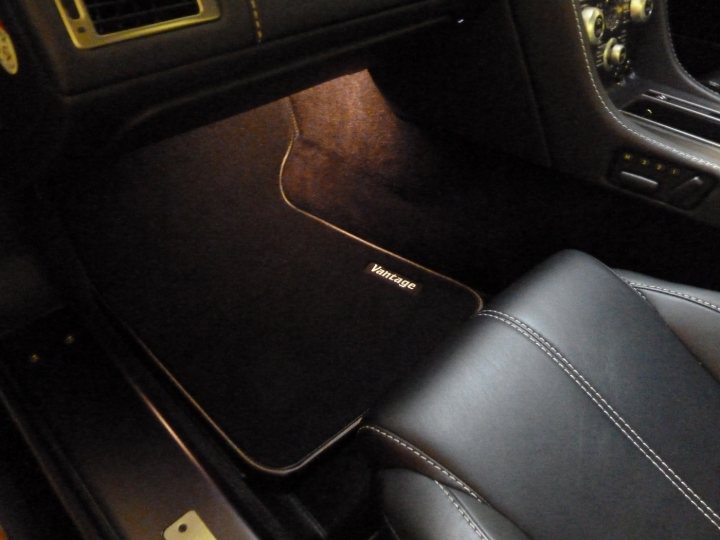 Vantage Floor Mats Page 1 Aston Martin Pistonheads