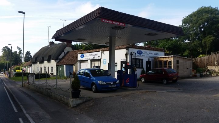 The Humer Unbeam Interesting Filling Stations Thread - Page 28 - General Gassing - PistonHeads