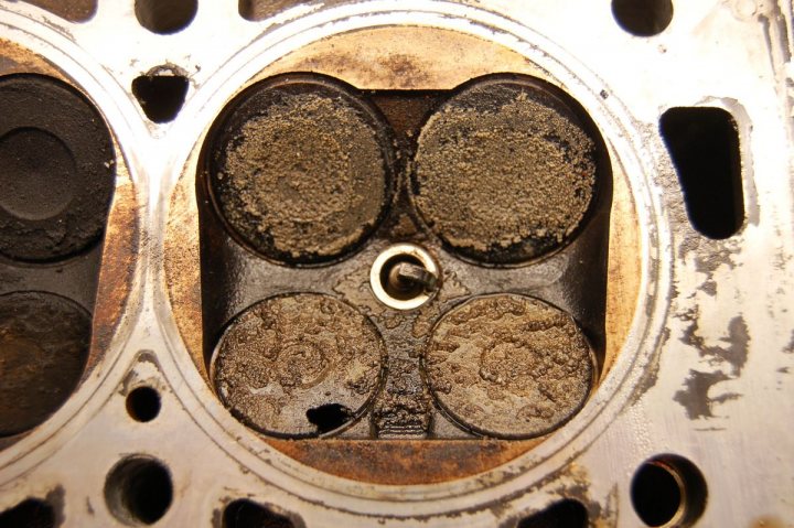 What made this valve fail? - Page 1 - Home Mechanics - PistonHeads