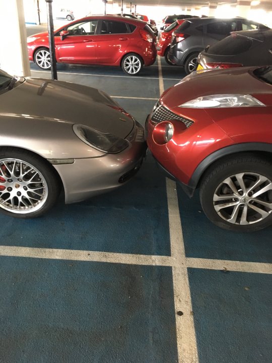 The BAD PARKING thread [vol4] - Page 235 - General Gassing - PistonHeads