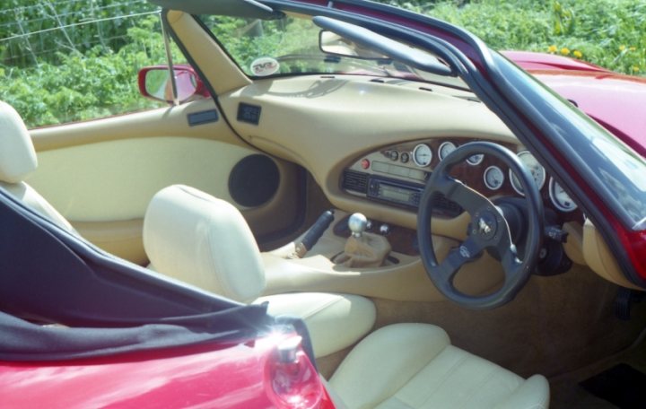 Biscuit interior pictures? - Page 1 - Griffith - PistonHeads