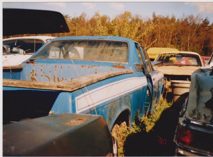 Classics left to die/rotting pics - Page 441 - Classic Cars and Yesterday's Heroes - PistonHeads