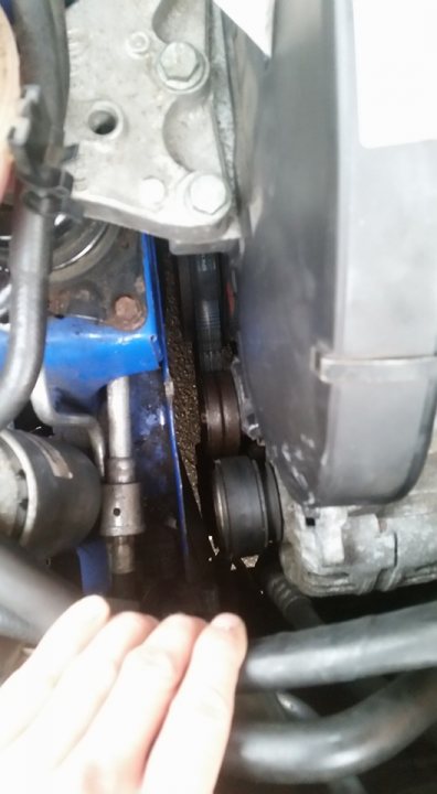 Skoda 1.9SDI alternator belt losen - Page 1 - Audi, VW, Seat & Skoda - PistonHeads