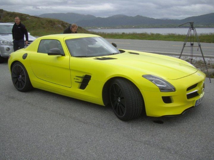 RE: Mercedes E-cell: The Electric SLS - Page 3 - General Gassing - PistonHeads