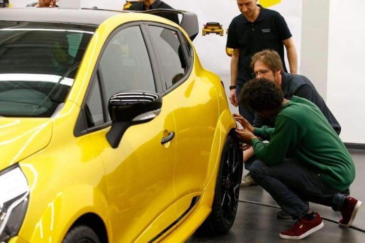 RE: Clio Renaultsport 'KZ 01' seen online - Page 1 - General Gassing - PistonHeads