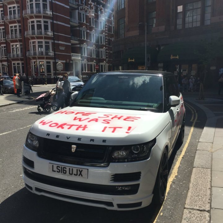 'Cheater' Range Rover outside Harrods - Page 1 - General Gassing - PistonHeads
