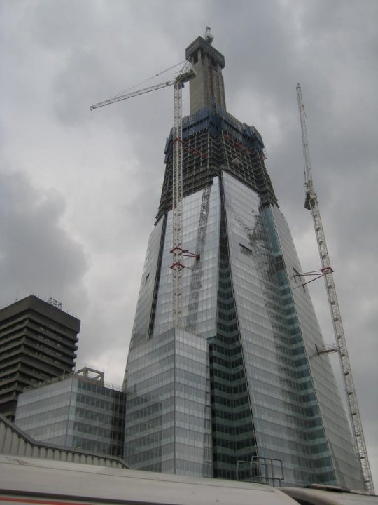 Tall Eiffel London Tower Pistonheads Built