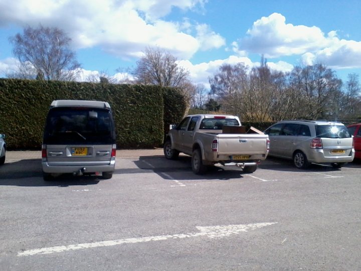 The BAD PARKING thread [vol3] - Page 317 - General Gassing - PistonHeads