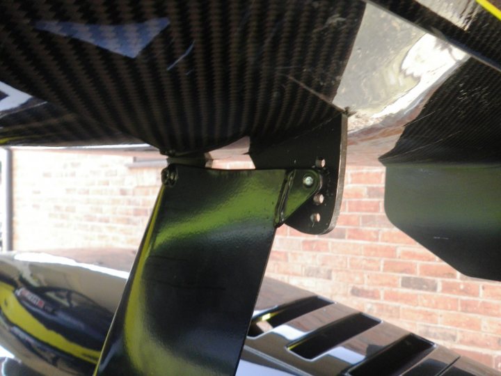 Help - Need photo of mounting bracket of Carbon Fiber Wing - Page 1 - Radical - PistonHeads