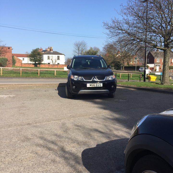 The BAD PARKING thread [vol3] - Page 462 - General Gassing - PistonHeads