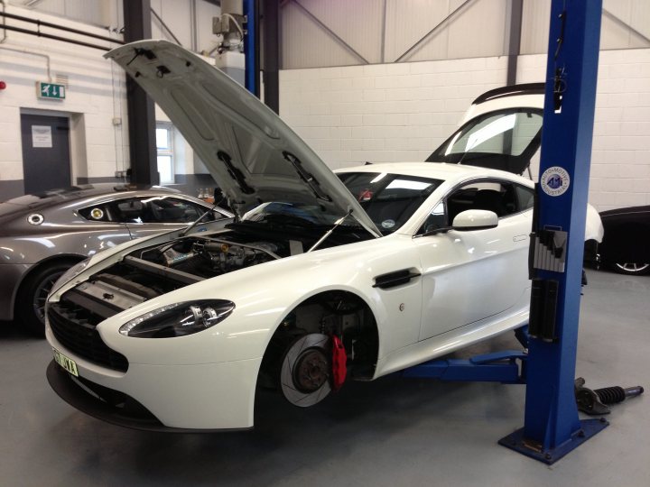 V8 Vantage Bodywork Upgrade - Page 1 - Aston Martin - PistonHeads