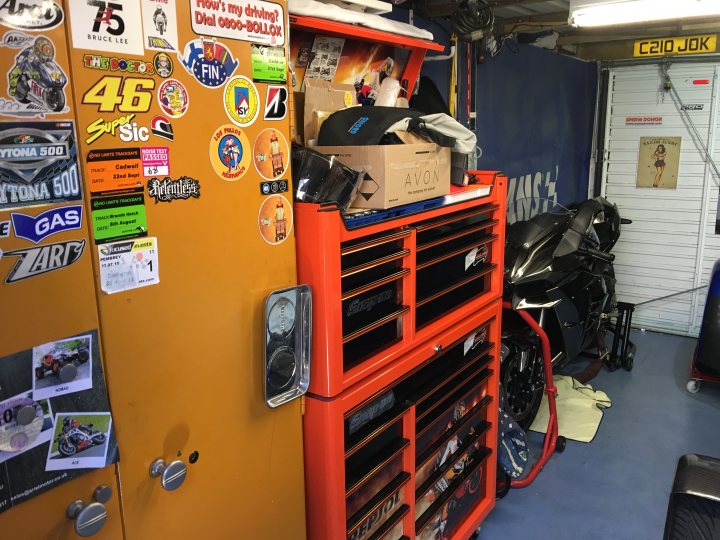 Show me your garage setups! - Page 8 - Biker Banter - PistonHeads
