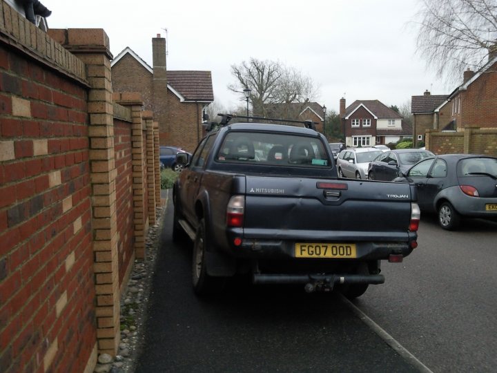 The BAD PARKING thread [vol3] - Page 247 - General Gassing - PistonHeads